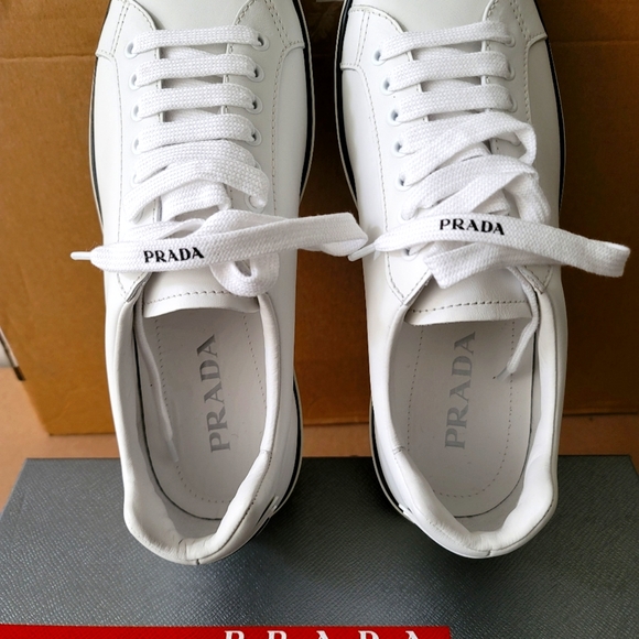 Brand new men PRADA white sneakers in genuine lather with black trim and logo - Picture 11 of 11
